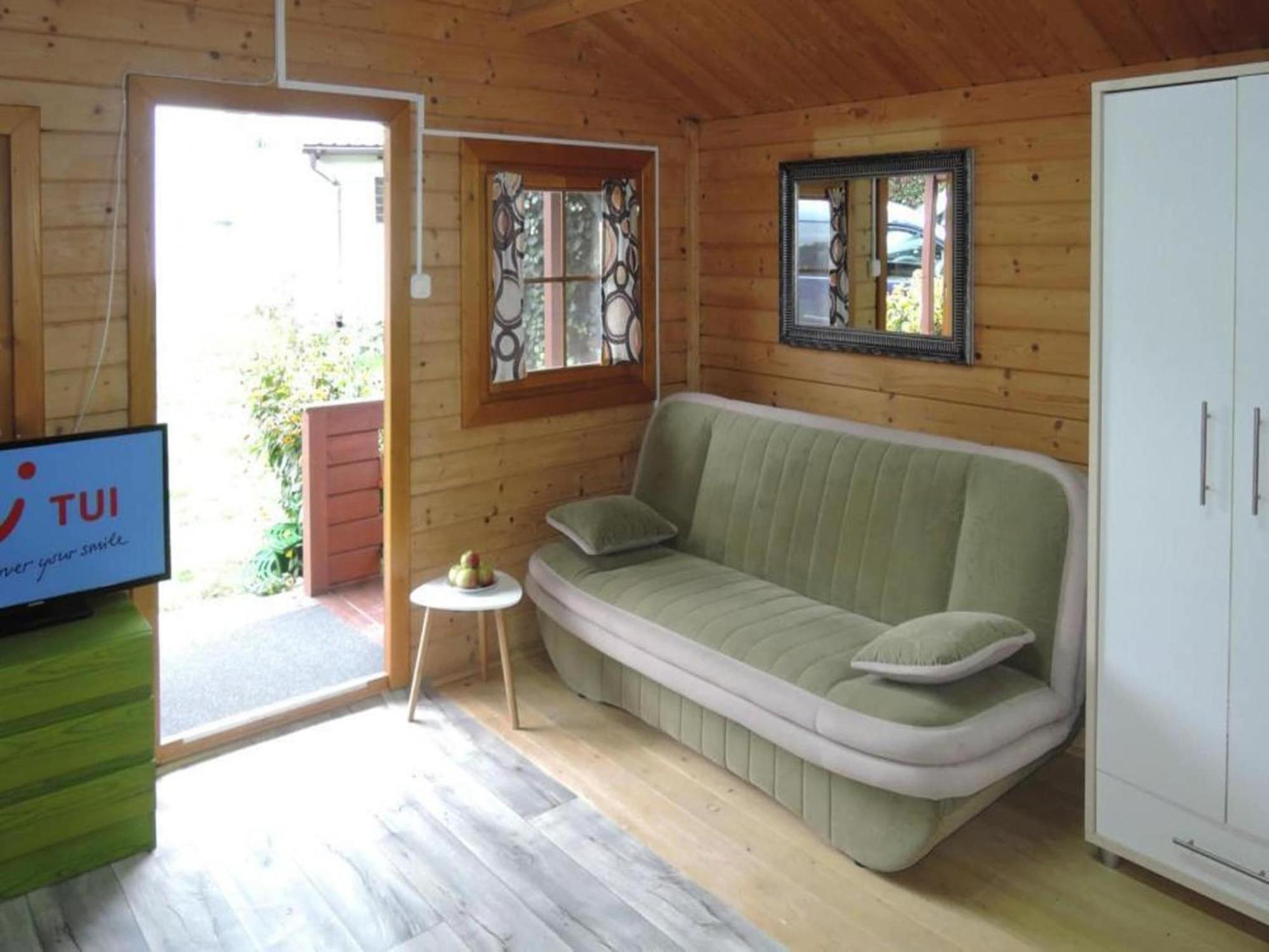 Bungalow In Lubin At 300 M From The Lake Екстериор снимка