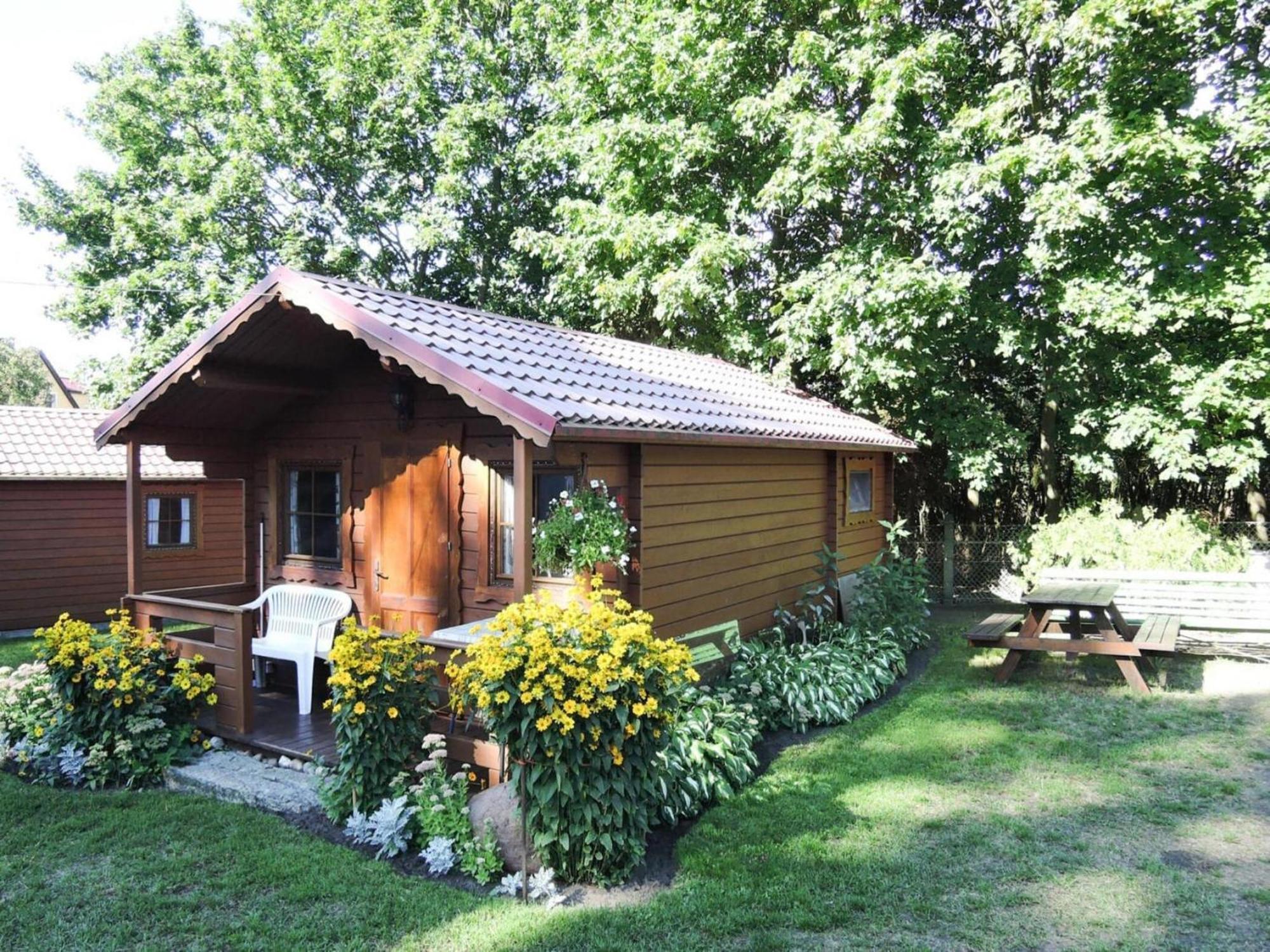 Bungalow In Lubin At 300 M From The Lake Екстериор снимка